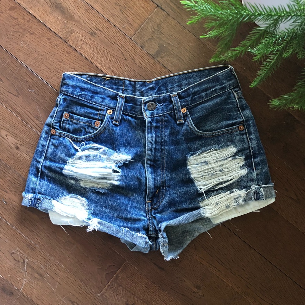Levi’s high waisted destroyed shorts